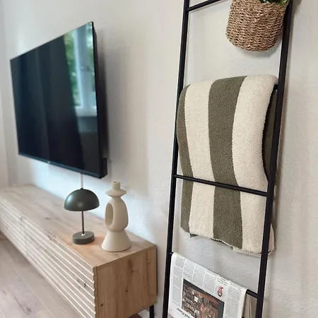 Hygge Homes - Design Naehe Schloss